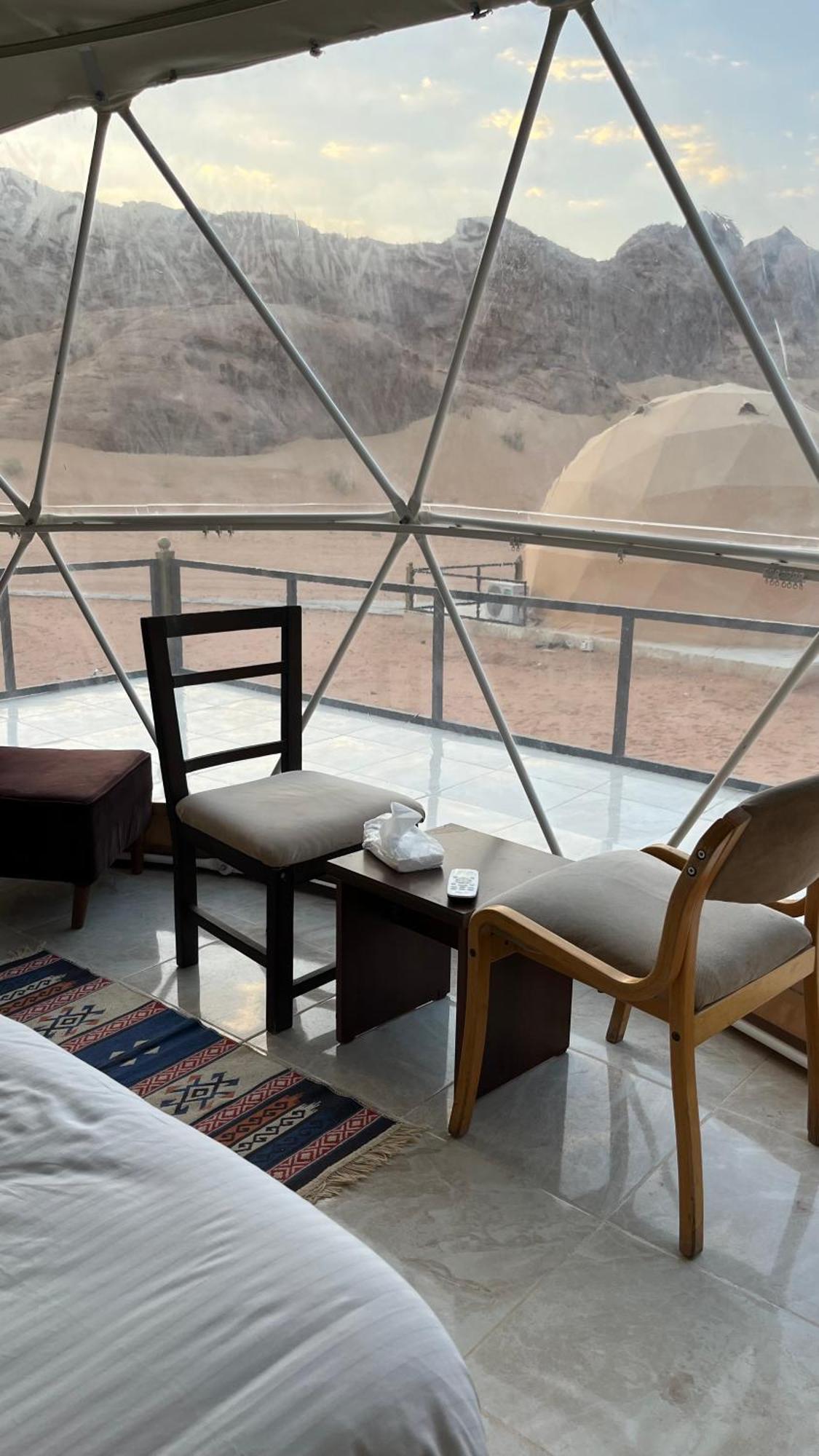 Rum Maria Luxury Camp & Bubble Rooms Wadi Rum Exterior photo