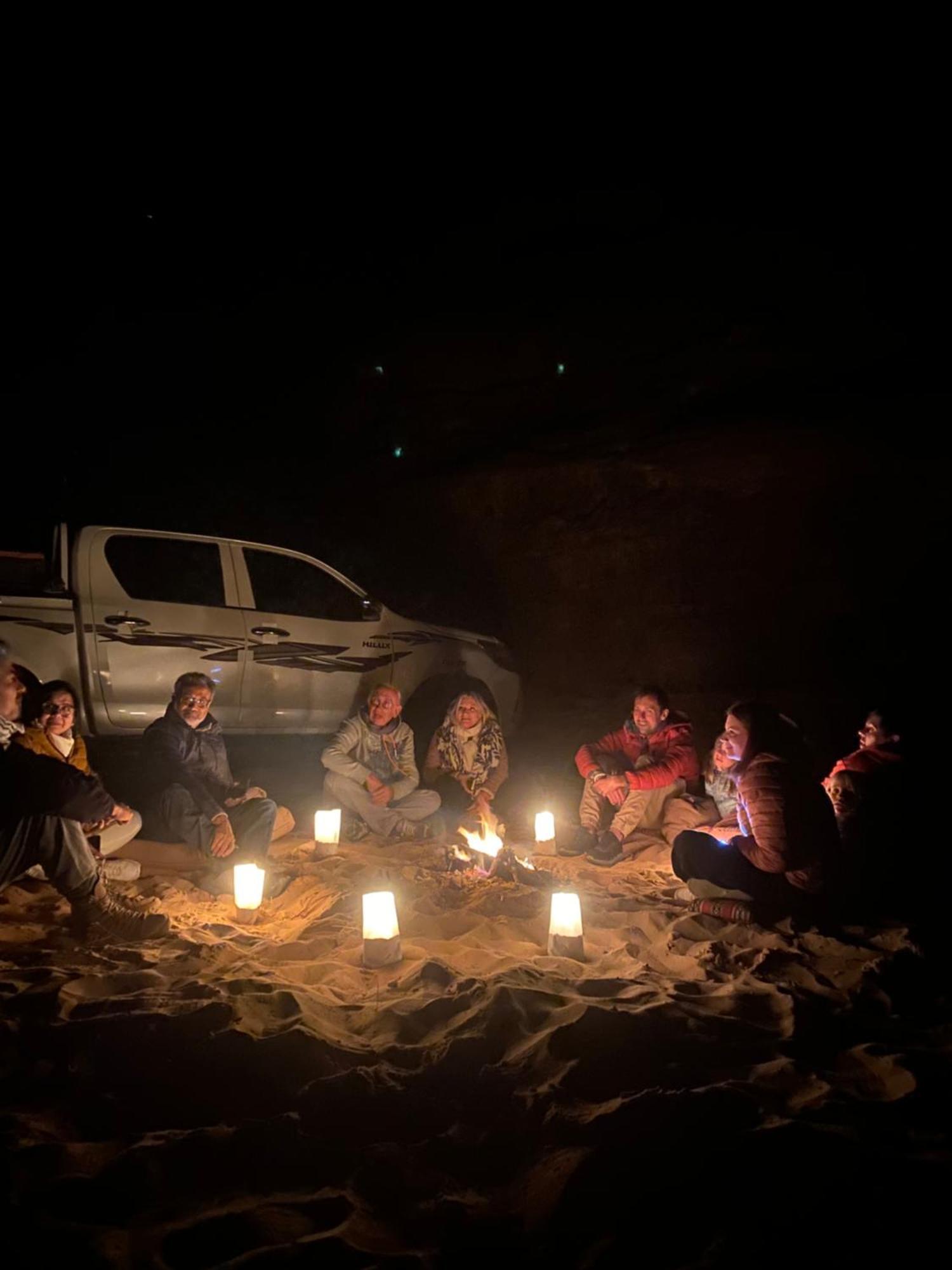 Rum Maria Luxury Camp & Bubble Rooms Wadi Rum Exterior photo