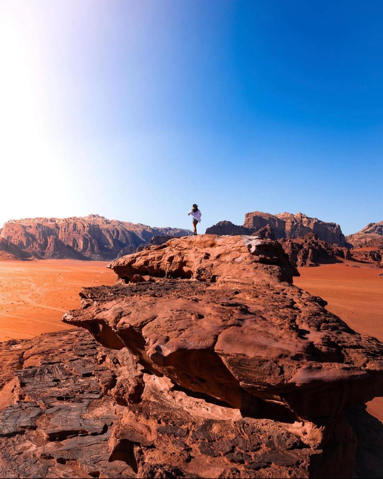 Rum Maria Luxury Camp & Bubble Rooms Wadi Rum Exterior photo