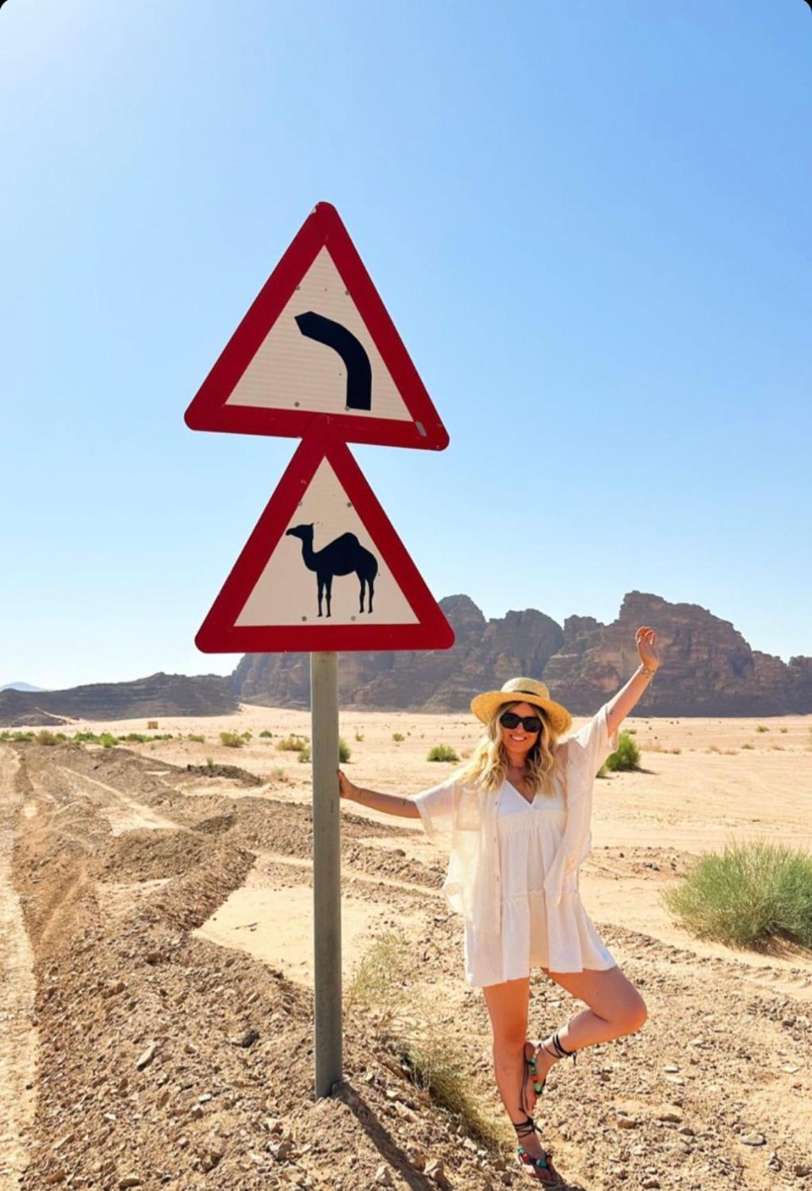 Rum Maria Luxury Camp & Bubble Rooms Wadi Rum Exterior photo