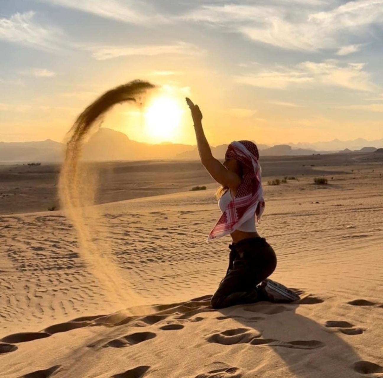 Rum Maria Luxury Camp & Bubble Rooms Wadi Rum Exterior photo